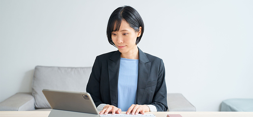 自治体におけるDX推進の効果・意義とは？具体事例もご紹介のKV画像