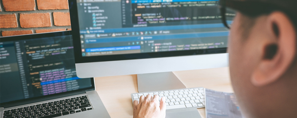 DXで業務効率化するメリット・課題は何?