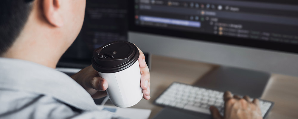 地方自治体へのRPAの導入率・状況や導入事例をご紹介のKV画像