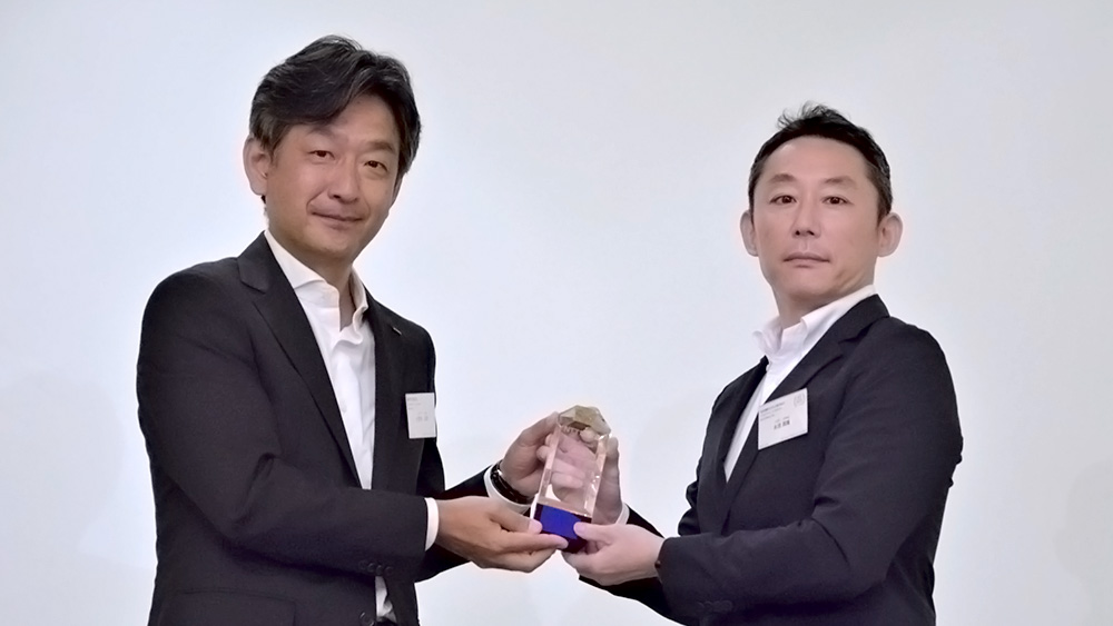 丸紅情報システムズ株式会社販売力部門受賞写真