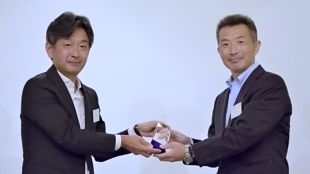 丸紅情報システムズ株式会社技術力部門受賞写真