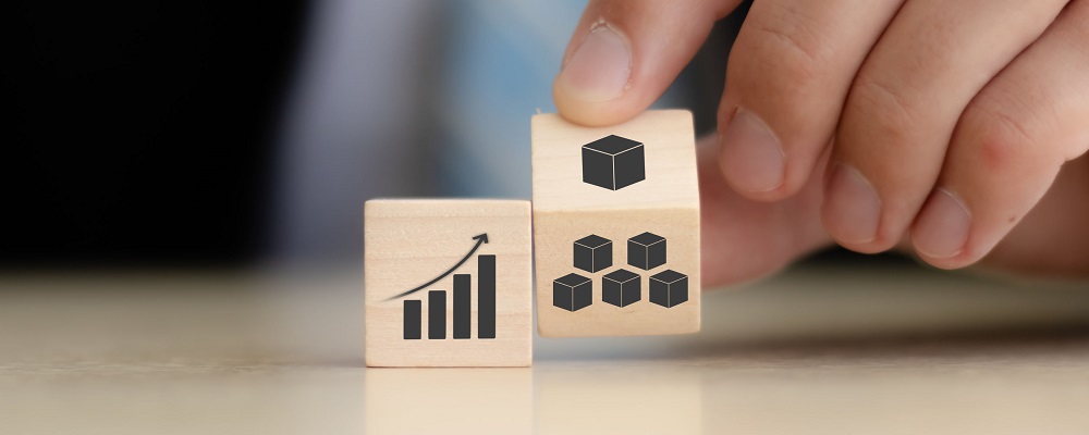 RPAとAIを組み合わせた業務の自動化のKV画像