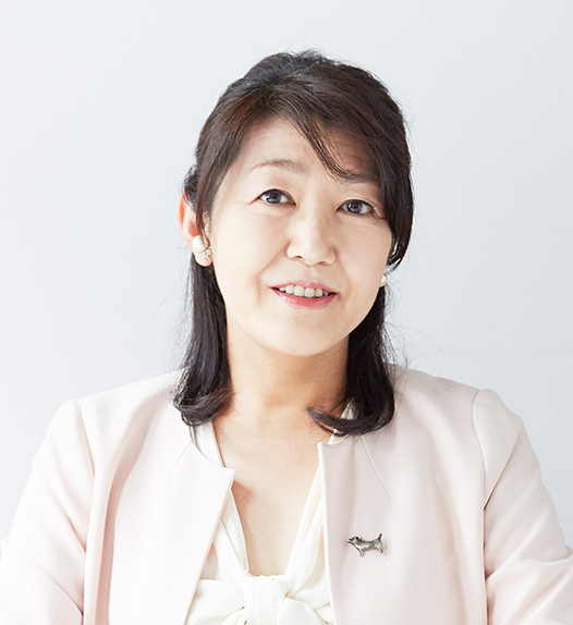 白河 桃子氏の写真